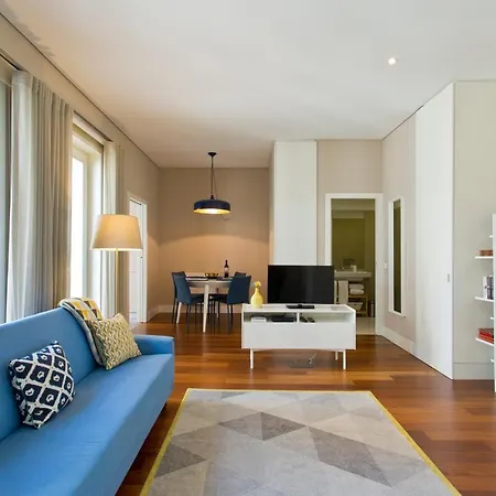Cardosas Square Luxury By Hosts *