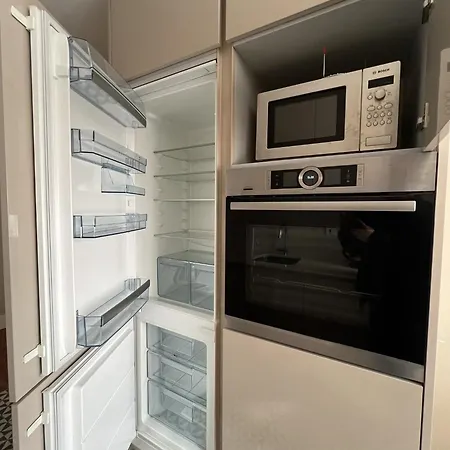 Apartment Cardosas Square Luxury By Hosts