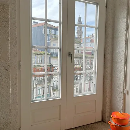 Apartment Cardosas Square Luxury By Hosts