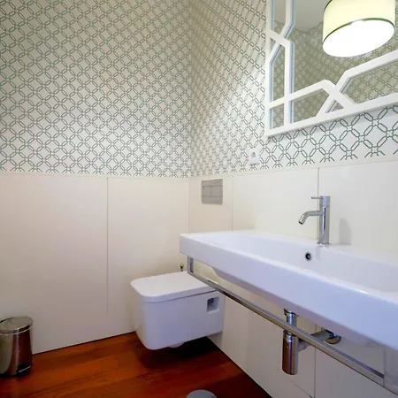 Cardosas Square Luxury By Hosts Porto