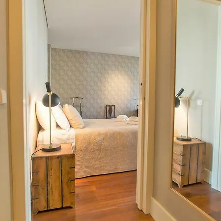 Apartment Cardosas Square Luxury By Hosts Porto